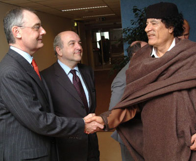 Description: Description: Description: Description: Description: Description: G:\Photos\_Temp\Libya\Identities\_Who is this\Khadafi-Secretary General of the European Commission David O Sullivan Left- with the European Commissioner for Competition, Joaqun Almunia Right.JPG