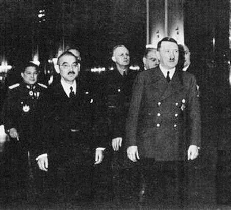 Description: D:\Users\MichaelN\Pictures\_Temp\Germany\Adolf Hitler\Adolf Hitler-Matsuoka_visits_Hitler.jpg