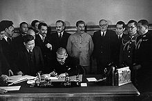 Description: Description: Description: Description: Description: Description: Description: Description: http://upload.wikimedia.org/wikipedia/commons/thumb/1/1c/Matsuoka_signs_the_Soviet%E2%80%93Japanese_Neutrality_Pact-1.jpg/220px-Matsuoka_signs_the_Soviet%E2%80%93Japanese_Neutrality_Pact-1.jpg