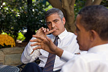 Description: Description: Description: http://upload.wikimedia.org/wikipedia/commons/thumb/8/84/George_Clooney_-_White_House_-_October_2010.jpg/220px-George_Clooney_-_White_House_-_October_2010.jpg